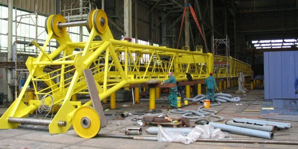 Hit srl port handling machinery reachstacker forklift mobile harbour crane spare parts service 01 - Port Equipment Spare Part supplied by HIT SRL