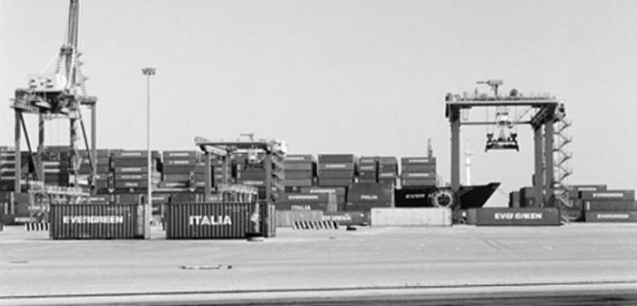 Hit srl port handling machinery reachstacker forklift mobile harbour crane spare parts service 17 - Port Equipment Spare Part supplied by HIT SRL